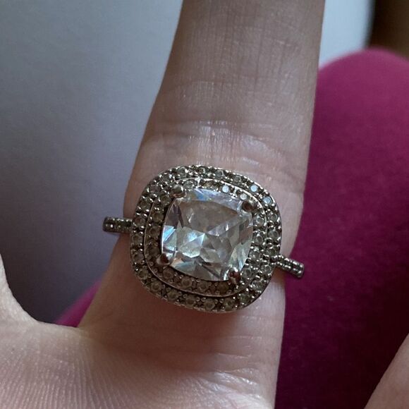 💛 925 Plated CZ Halo Ring - Picture 3 of 6